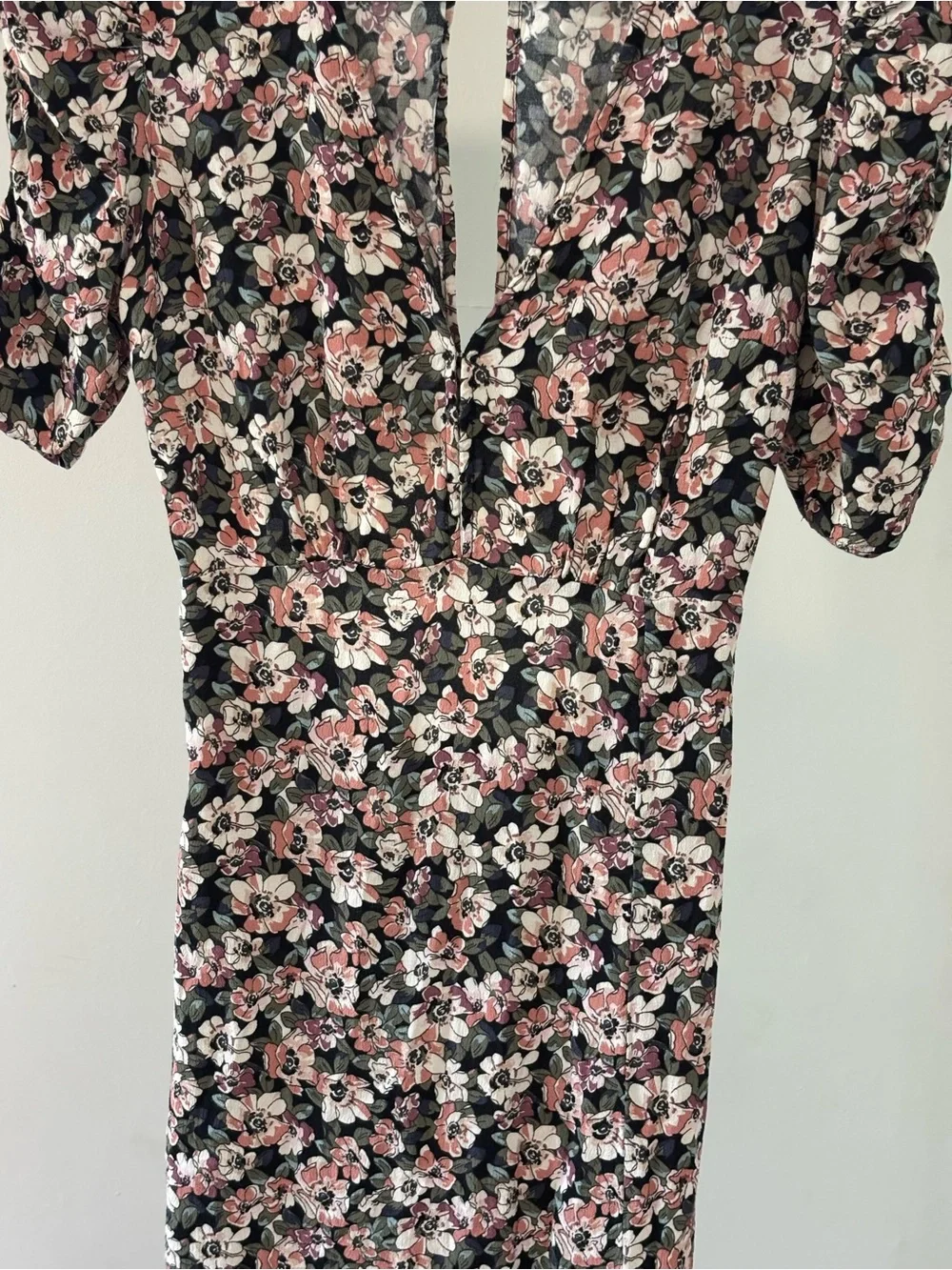 Abercrombie & Fitch Black Floral Puff-Sleeve Maxi Dress size small